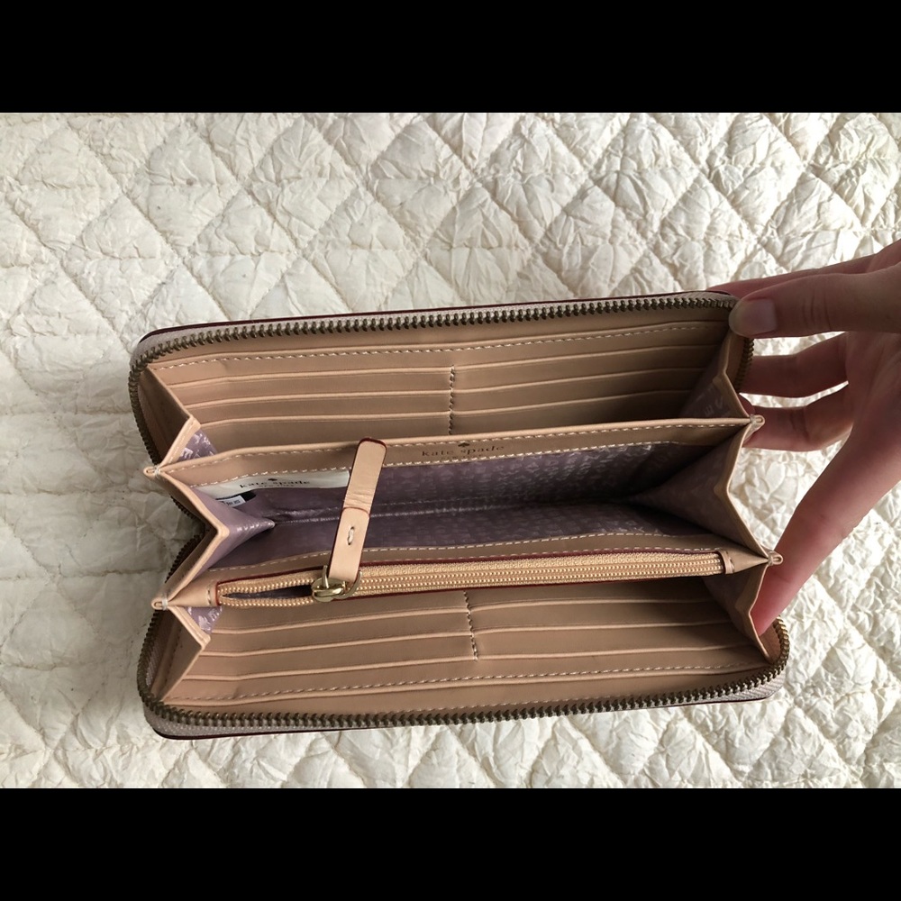 Kate Spade Wallet - Picture 3 of 5
